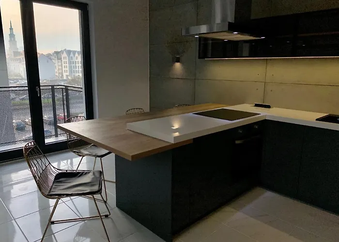 El - Antares * Poznań